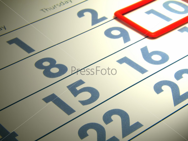 Календарь на белом фоне