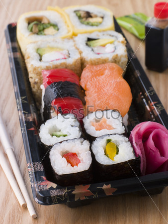 Take Away Sushi Tray