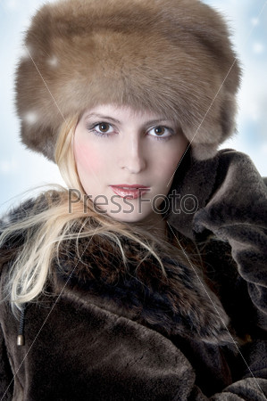 Fashion woman in fur