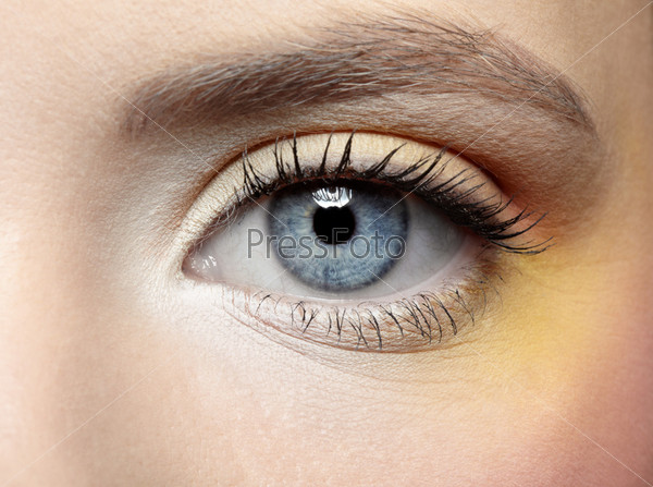 close-up of girl\'s eye zone make-up
