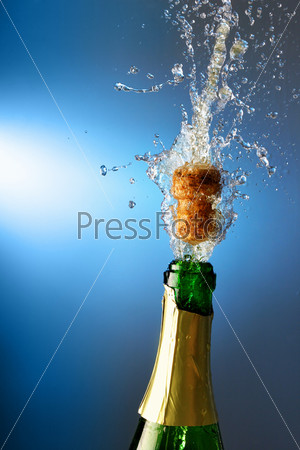Champagne with splashes