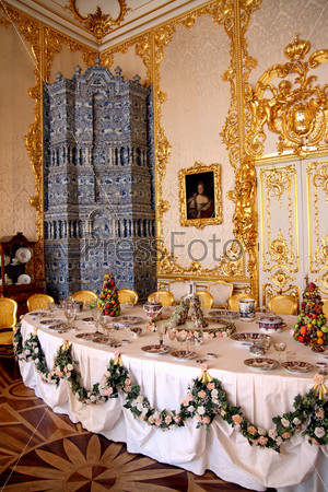 banquet table in dining-hall Pushkin palace Russia