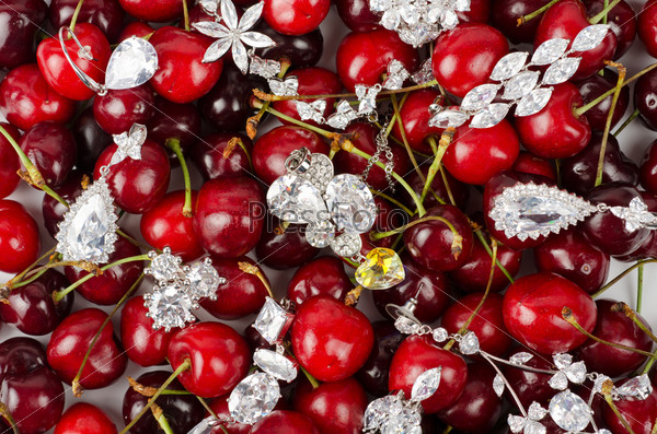 Jewels at cherries