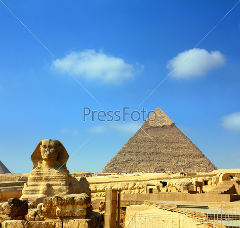 famous ancient egypt Cheops pyramid and sphinx in Giza