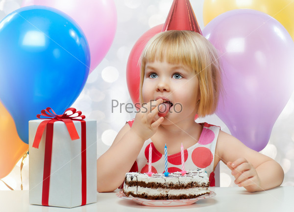 little girl celebrates birthday