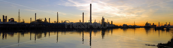 Промышленный порт, Роттердам, закат