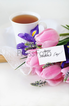 Tea with flowers for mom. Mother\'s day