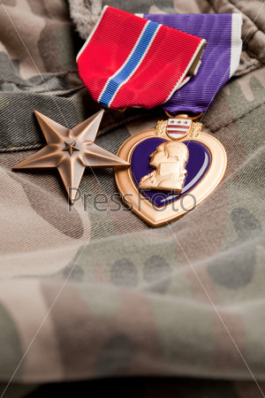Военные медали США (Пурпурное сердце и Бронзовая звезда)
