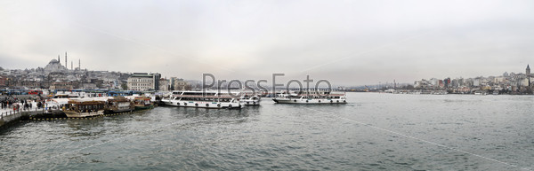 Turkey, Istanbul, panoramic view of the Golden Horn and the city