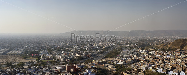 India, Rajasthan, Jaipur, panoramic view of the city from the Sun Temple (Surya Mandir)