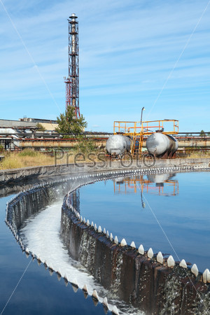 Water settling, purification and recycling on industrial treatment plant