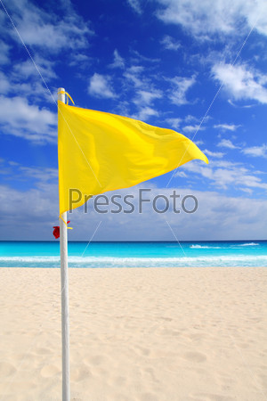 Beach yellow flag weather wind advice Caribbean turquoise sea