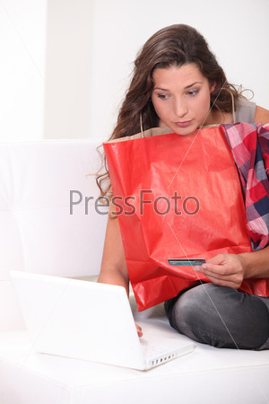 Girl Brunette shopping online