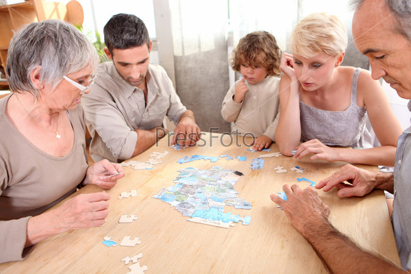 Family making puzzle