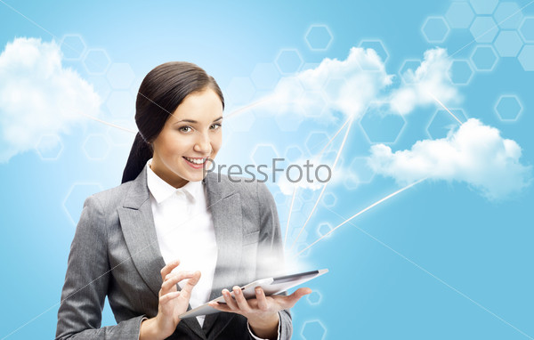 Cloud computing concept and business network. Businesswoman work