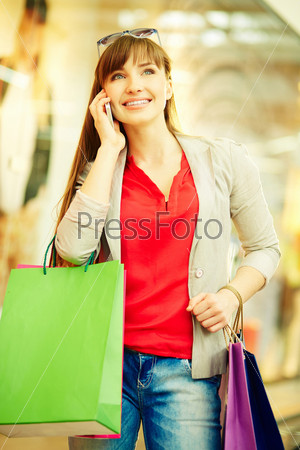 Shopper phoning