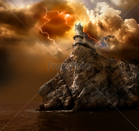 Swallow\'s Nest Castle on the rock in the Black sea
