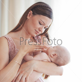 Мать с ребенком