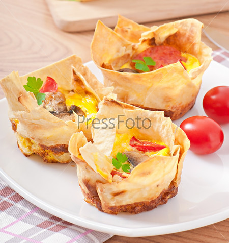 omelet in pita bread