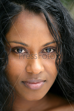 African woman head-shot