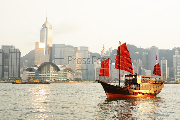 Hong Kong with tourist junk