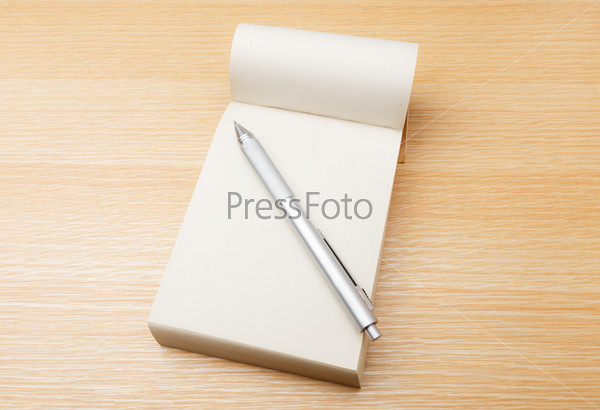 Memo pad and pen