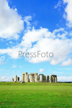 Stock Photo: Stonehenge - vertical