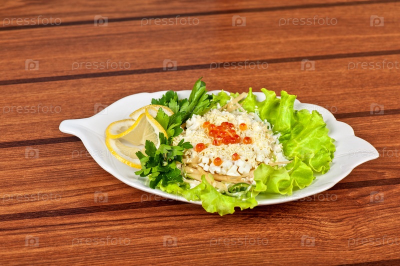 Салат с яблоками сыром и яйцами Салат с яблоками сыром и яйцами