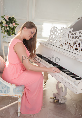 girl at the piano