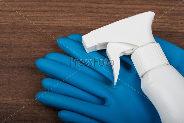 Airbrush with rubber gloves