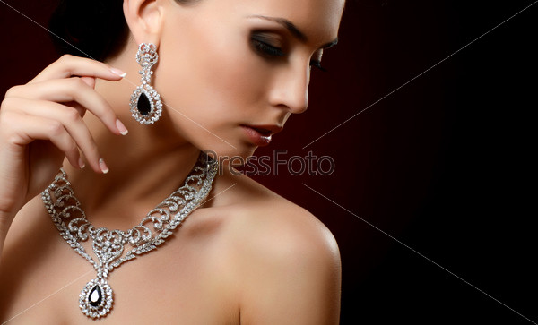 The beautiful woman in expensive pendant