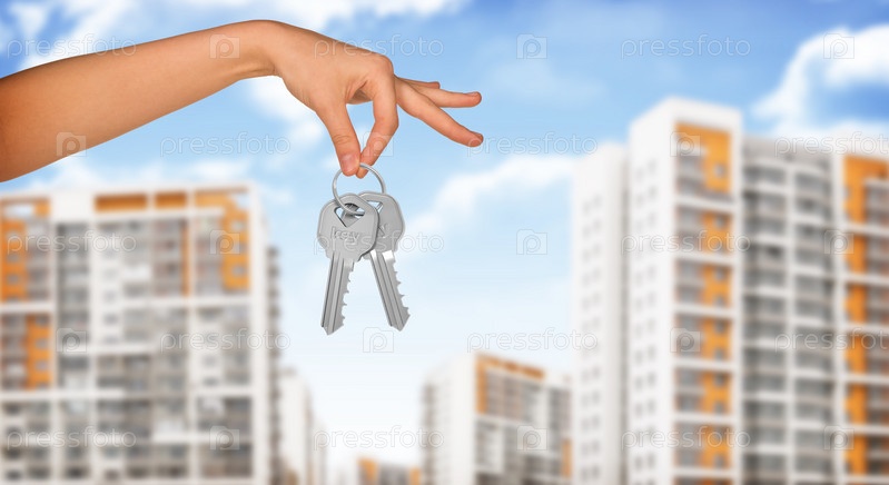 Рука с ключами - Stock Image - Everypixel