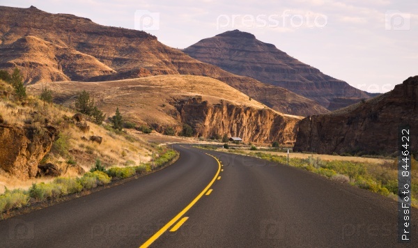 Curves Frequent Two Lane Highway John Day Fossil Beds