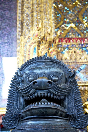 demon in the temple bangkok teet