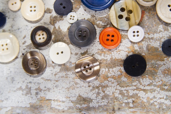 Presentation of old buttons used for clothes and dresses