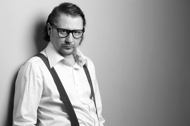 Similar image 100648