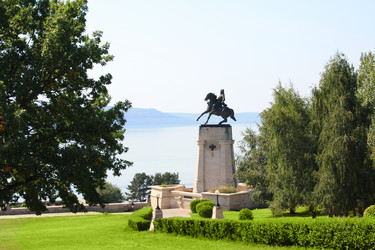 Similar image 102496