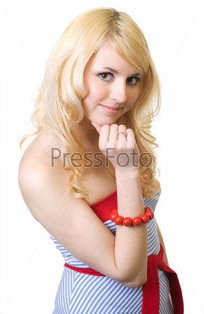 Сексуальная красивая блондинка Кавказская девушка на белом фоне.