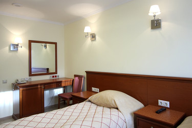 Similar image 107374