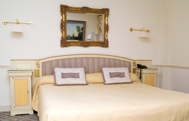 Similar image 107977