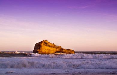 Similar image 109250