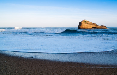 Similar image 109843