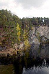 Similar image 109996