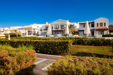 Similar image 113648