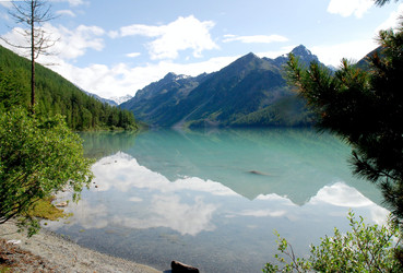 Similar image 119348