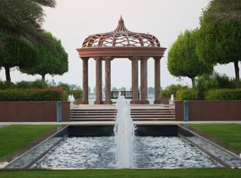 Similar image 132685