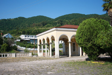 Similar image 145120