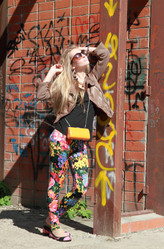 Similar image 147635