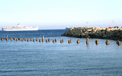 Similar image 172243