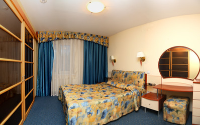 Similar image 176468